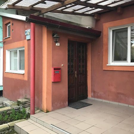 Уютная Квартира В Центре Старого Города! Kam'janec'-Podil's'kyj Esterno foto